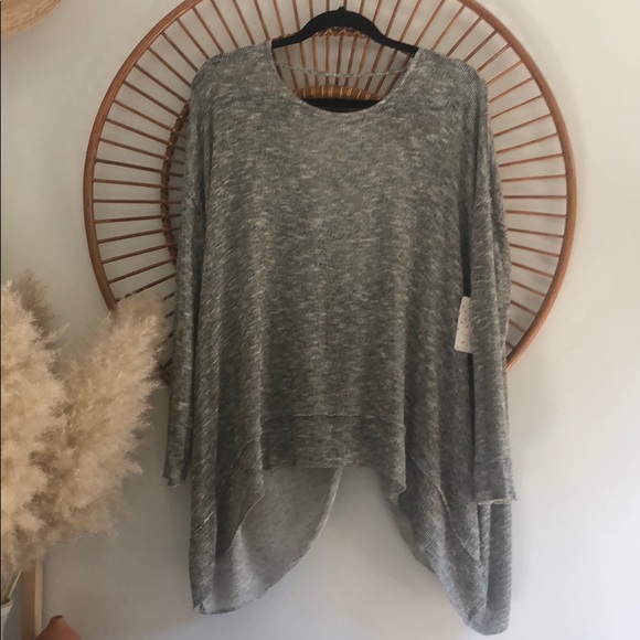 Free People Chasing Your Shadow Hacci Top - Picture 2 of 5